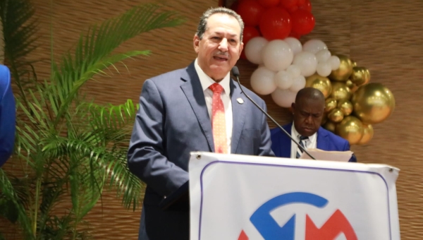 Director de Promipyme participa en Acto Social